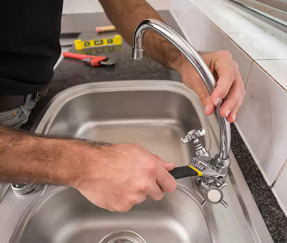 Local Experts for Faucet Repair in North Miami Beach, FL:Schedule Affordable Faucet Repair Services with Us