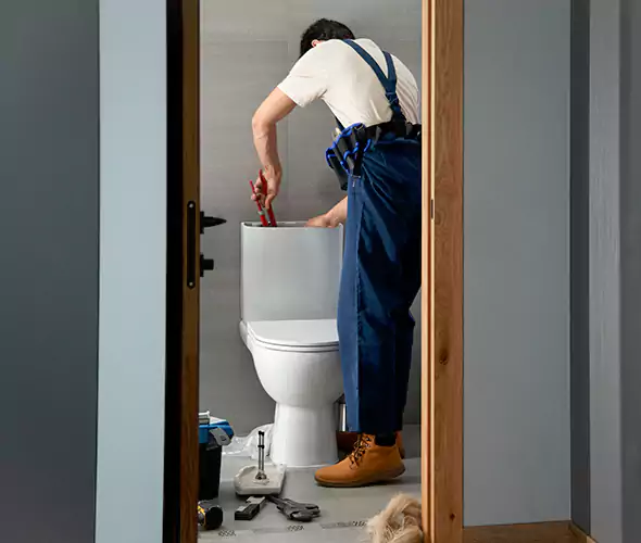 Professional Plumbers for Toilet Bowl Replacement in North Miami Beach, FL: Schedule Affordable Toilet Replacement Services With Us