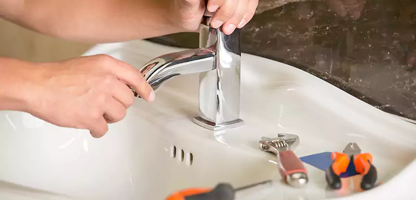 Bathtub Faucet Replacement in North Miami Beach