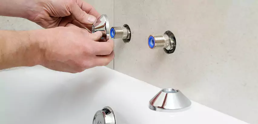 Bathtub Faucet Diverter Replacement in North Miami Beach